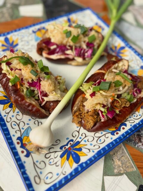 Tomball German Festival 🇩🇪 

Houston Street Bratwurst 🌱

Thank you @rainsongfarmtx for the beautiful spring onions