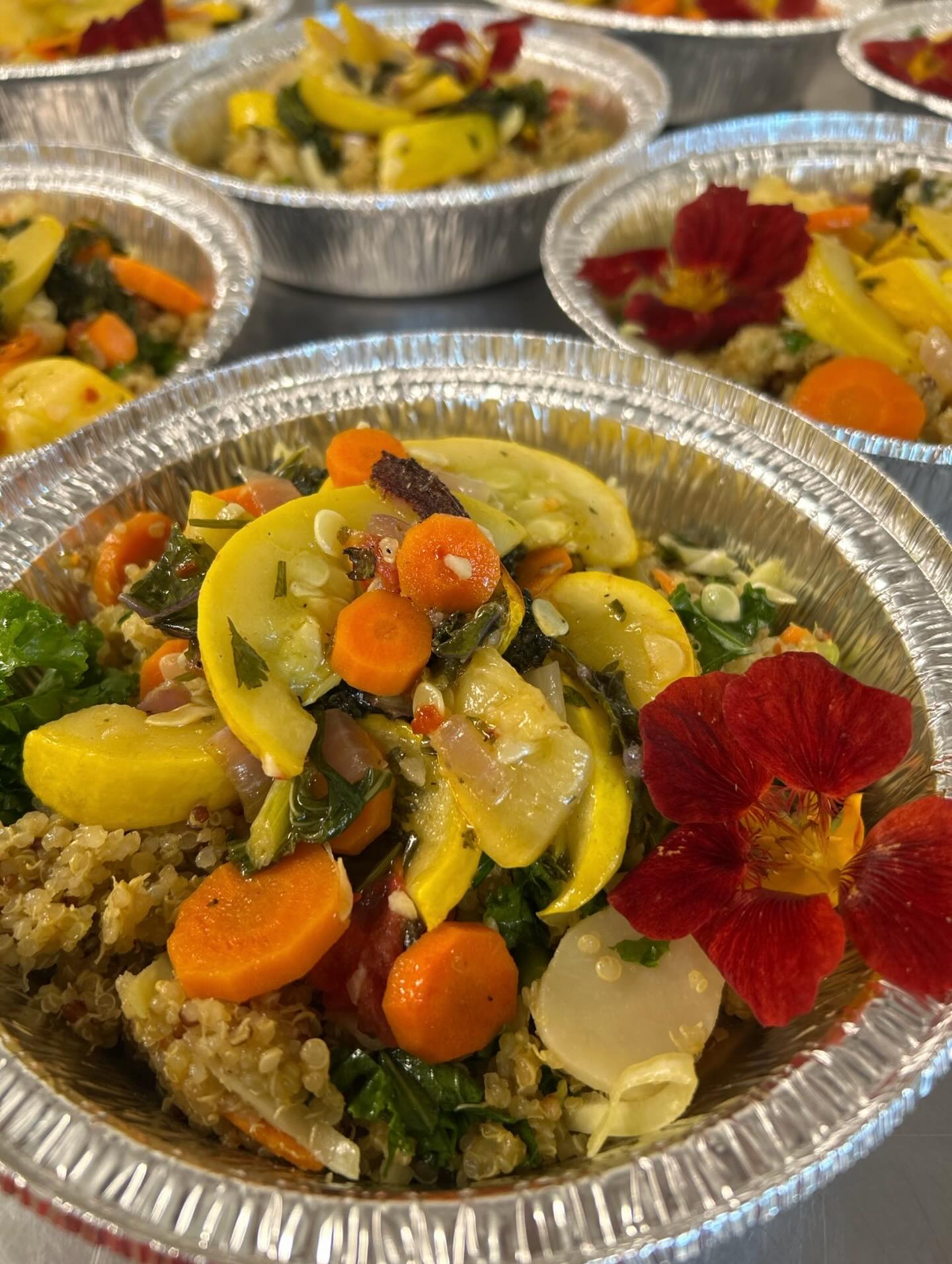 From the inside out 🌱

Summer Squash Harvest Bowl ✨