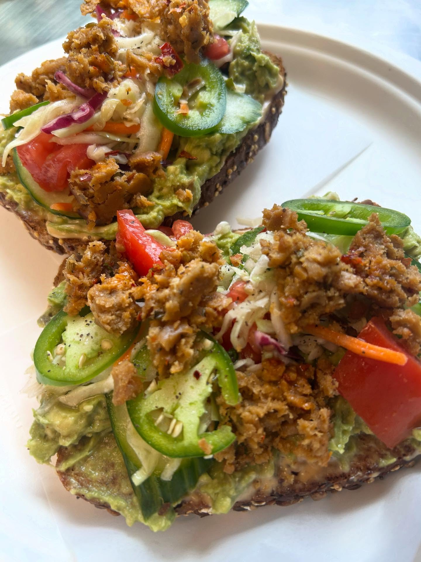 Avocado toast with #somuchplantlove ✨