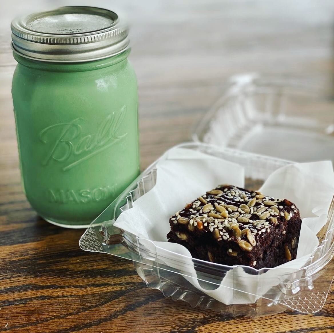 #chlorophyll #cacao #houstonstreet #buenosdias 🌱

Open today until 4 PM ♥️