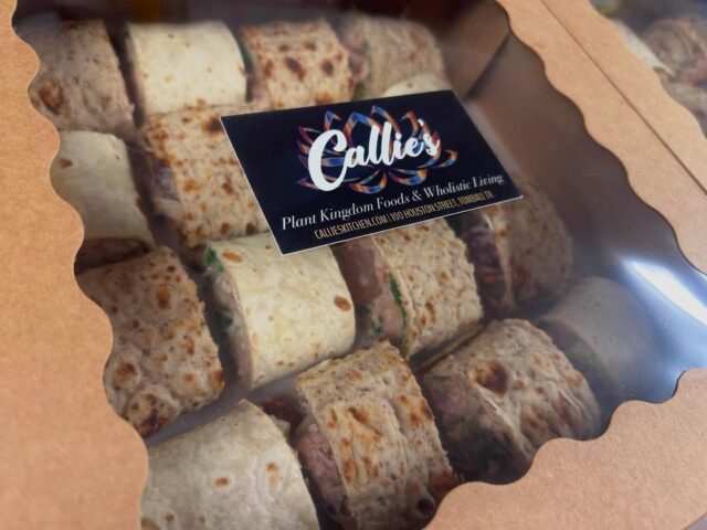 🌱 #Callies #jackfruitpinwheels #tomball #plantbased